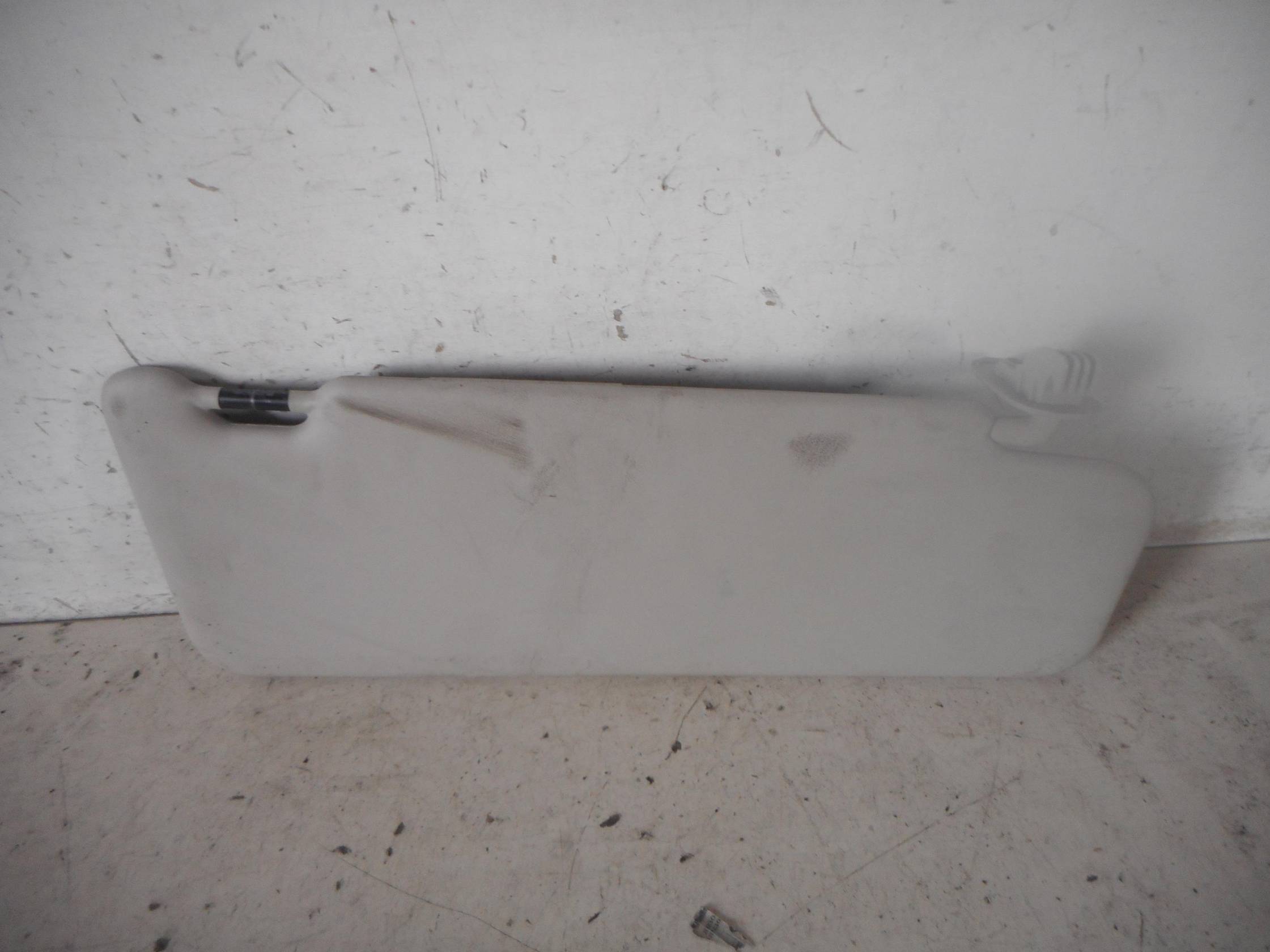 Aletta parasole parabrezza sx.